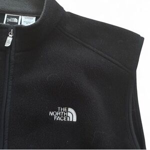 The North Face Tremblant Québec Black Fleece Vest Men’s XL